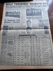 Milliyet Gazetesi - 16 Haziran 1961 - Milli Birlik Komitesi Basına Teşekkür Etti - Hilton'da 6 Kişi Daha Zehirlendi - Cemal Gürsel İdamlar Hakkında Konuştu - Anayasa Davasında İkinci Tahliye Yapıldı - Peyami Safa Vefat Etti - Çetin Altan Köşe Yazısı - İstanbul Ankara Teknik Üniversite Radyosu Programı - Dün Emniyet Müdürlüğünde Pasaporta Hücum Röportaj Halit Çapın Fotoğraf Özkan Şahin - Abdülcanbaz'ın Maceraları Çizgi Roman Çizen Turhan Selçuk - Cici Can Çizen Bedri - Sahne Aşkları Çizen Leonard Starr - Boncuk Walt Disney - Demir Yumruk John C. Murphy - Johnny Hazard Çizen Frank Robbins - Cisco Kid Çizen Jose Salinas Rod Reed-  Tombik Çizen Trog - Allahlık Ali Bey Çizen Swan - Hayır Doktor Hayır Yazan Margueritte Lees Yazı Dizisi - Milli Takımımız Moskova'da -  Fenerbahçe Galatasaray Maçının Bilet Ücretleri Yüksek Bulunuyor - Beşiktaş Everton'a 4 0 Yenildi - Türkiye Tenis Birincilikleri