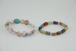 2 ADET %100 HAKİKİ DOĞALTAŞ BİLEKLİK DETAYLAR RESİMLERDE      (SON KALEM KOLİSİ ) 30