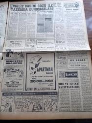 Milliyet Gazetesi - 3 Mart 1961 - Cemal Gürsel'in Basın Toplantısı - Başkan Tayinleri Açıkladı Fahri Özdilek Başbakan Yardımcısı - Cahit Talas Çalışma Bakanı Oldu - Milli Eğitim Bakanı Ahmet Tahtakılıç Oldu - Tanıklar Üniversite Olaylarını Anlattı - Eroin Şebekesi Yakalandı - Almanya Yatırım Kredisi Verecek - Hasan Ali Yücel Dün Defnedildi - Coppelia Ve Sonrası Yazan Metin And - Çetin Altan Köşe Yazısı - Bugünkü Burç Falınız - İstanbul Ankara Teknik Üniversite Radyosu Programı - İngiliz Basını Gözü İle Yassıada Duruşmaları - Abdülcanbaz'ın Maceraları Çizgi Roman Çizen Turhan Selçuk - İzmir Radyosu Orta Dalgadan Yayına Başlıyor - Seha Meray Ortadoğu Teknik Üniversitesi Rektörlüğüne Getirildi - Ramazan Köşesi - Dünyanın En Meşhur Falcısı Madam Delyane Anlatıyor - Cici Can Çizen Bedri - Sahne Aşkları Çizen Leonard Starr - Boncuk Walt Disney - Demir Yumruk Çizen John C. Murphy - Bir Rüzgar Esti Yazan Daniel Gray - İstanbul'un 10 Yıllık Spor Planı Hazır - Metin Oktay'a 15 Gün Top Yok