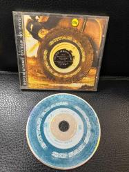 BRYAN ADAMS - SO FAR SO GOOD CD0574