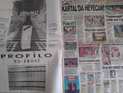 Sabah Magazin Gazetesi - 13 Temmuz 1993 - Zonguldak yardım paraları ne oldu? - Tansu Çiller, ''Seçmeli Kürtçe dersi tartışalım'' - Hülya Avşar - Bahadır Onur - Kenan Evren - Claudia Schiffer - Julio Bocco - Asım Can Gündüz - Şebnem Tunç - Polise kanlı tuzak - Mehmet Yılmaz - Zirvedeki hastaneler - Sven Harlen - Hızlı tramvay tam gaz - Keriman Ulusoy - Leyla Umar - Kazaklar geliyor! - Avrupa'da satan satana - Burakbey ve Çerkez Etem olayı çizgi romanı - Necmettin Erbakan - Şemsi Denizer - Mehmet Zıp - Hasan Cemal - Kartal'da heyecan - Derya hem sevinçli hem üzgün - Trabzonspor'da kritik son 3 gün - Osieck şoka girdi! - Fener nefes açtı - Mega Aygün! - Gütschow yandı! - Şu Galatasaray bir başka alem - Rafting Şampiyonası - İstanköy tam bir turizm cenneti - 10 aylık geline kanlı gözyaşı - Hasan Pehlivan - Bodrum'un karşı komşusu fotoğraf ve haberi - Tam Takım Gazete
