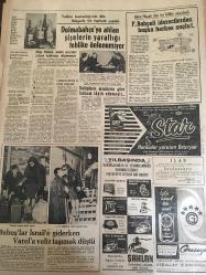 HÜRRİYET GAZETESİ 22 ARALIK 1965 YIL :18 SAYI :6340---Senato da Patrikhanenin Hudut Dışı Edilmesi İstendi --Demirel ,Kıbrıs ı bu hale biz getirmedik dedi ---Denktaş :Kıbrıs a müdahale  şarttır ---Kıbrıs konusunda liderler toplantısı teklif ediliyor --Kendisini iğfal eden bir figüranı elinde tabanca ile kuliste kovaladı ---DDY nın şimendiferci ablası yağlı tulumunu çıkarıp gelinlik giydi ---Turistler ,hatıra eşyaları satan esnaftan şikayetçi ---Striptiz yapmak için uzaya gitmek istiyor --Dolmabahçe ye atılan şişelerin yarattığı tehlike önlenemiyor --Fenerbahçeli idarecilerden başka herkes  suçlu ---Kulüplerin arzularına göre  hakem tayin edemeyiz ---Babuşlar İsrail e giderken Varol a valiz  taşımak düştü ---En iyi okullarda bedava lise  tahsili ancak Hürriyet  okuyucu kartı ile mümkün --4 Tabi Senatör Gürsel ile Görüştü --Adana da bugün miting  yapılacak --Kıbrıs ta şehitler anıldı --Köye gidecek lise mezunlarına 540 lira maaş verilecek --Brigitte Bardot Hollwood da ---