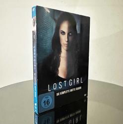 Lost Girl 3.Sezon DVD 3 Disk (Türkçe Altyazılı)