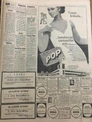 HÜRRİYET GAZETESİ 3 MART 1967 YIL :19 SAYI :6769--Demirel ,9 Bakanı Değiştiriyor --Haile Selasiye Geldi ---Altın Mikrofon Kervanı Ankara da ---Tansel : Gizli kalan hususların Millet tarafından öğrenilmesine memnunum --Bir öğretmeni ,sevdiği kızın babası öldürdü ---Bir çok doktor ilaç fabrikalarına ortak --Vehbi Koç un çıkık omuzu yerine oturtuldu ---Gangster Yılmaz ın emekli polis babası ile kardeşi de Adana da nezarete alındı --Çocuk düşürmek için  kullandığı derece kırılınca  genç kadın ölümden zor  kurtuldu ---37 Bin kaçak inşaatı İmar da kabul ediyor ---Orta Doğu da beyaz  kadın  ticareti gün geçtikçe artıyor ----Beşiktaş ve Galatasaray kampta --Apak :3 .Türkiye ligini kurmayı düşünüyoruz --Real i eleyen İnter  dömifinale kaldı ---Eskişehirspor Ankara ya 5 Bin Taraftarla Gidiyor --Altaylı Varol 20 Gün Ceza Aldı --Muhammed Ali Clay Yenilmediği Taktirde Önümüzdeki Yıl Boksu Bırakacak --Afrika da dost bir ülke :Habeşistan ---Demirel ,devlet çarkına hız verilmesini istedi --