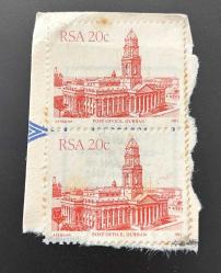 Güney Afrika Pulu - South Africa Stamp - Mektup Zarfından Kesilmiş / Postadan Geçmiş İkili Pul Filateli - DURBAN 1982, 20 PARA - YABANCI PULLAR, NOSTALJİK DOĞUM GÜNÜ HEDİYESİ