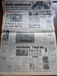 Milliyet Gazetesi - 9 Mart 1961 - Seçimle İlgili Tasarının Müzakeresi Başladı - Okullarda Tatillerin Azaltılması İçin Çalışılıyor - İstanbul Üniversitesi Rektörü Sıddık Sami Onar 147'ler İçin Konuştu - Okullarda Tatillerin Azaltılması İçin Çalışılıyor - Konya'da 11 Saat Süren Büyük Bir Yangın Oldu - Ragıp Gümüşpala'nın Beyanatı Bakanlıkça İnceleniyor - Dünyanın En Hızlı Adamı Pilot Binbaşı Bob White - Yassıada'da Bugün Tanıklar Dinlenecek -  Elizabeth Taylor İyileşiyor - Siyaset Dünyasında Yazan Sami Kohen - İstanbul Teknik Üniversite Ankara Radyosu Programı - Çetin Altan Köşe Yazısı - Nuh'un Ankara Makarnası - Alaska Röportaj Abdi İpekçi - Ramazan Köşesi - Abdülcanbaz'ın Maceraları Çizgi Roman Çizen Turhan Selçuk - Dünyanın En Meşhur Falcısı Madam Delyane Anlatıyor Yazı Dizisi - Cici Can Çizen Bedri - Sahne Aşkları Çizen Leonard Starr - Boncuk Walt Disney - Demir Yumruk Çizen John C. Murphy - Johnny Hazard Çizen Frank Robbins - Cisco Kid Çizen - Feriköy Galatasaray Maçı