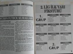 Hürriyet Gazetesi - 1997-1998 Türkiye Ligleri Fikstürü - 1. Lig İlk Yarı Fikstürü - 1. Lig İkinci Yarı Fikstürü - Değişen Futbol Kuralları - 2. Lig İlk Yarı Fikstürü - 1. Grup, 2. Grup, 3. Grup, 4.Grup ve 5. Grup - 3. Lig İlk Yarı Fikstürü - 8 Gruplu Puan Durumu fotoğraf ve haberi - Tam Takım Dergi