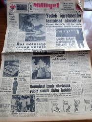 Milliyet Gazetesi - 25 Şubat 1961 - Cezalı Vergiler Taksite Bağlanıyor - Yedek Öğretmenler Tazminat Alacaklar - İnkılap Aleyhtarı 7 Kişi Yakalandı - Rus Notasına Cevap Verdik - İçişleri Bakanı Nasır Zeytinoğlu İdarecilerle İki Toplantı Yaptı - Kıbrıs Türklerine İnşaat Malzemesi Gönderiliyor - Çetin Altan Köşe Yazısı - Bulmaca - Adliye Sarayında Zorlukları Halleden Bir Büro Kuruldu - Abdülcanbaz'ın Maceraları Çizgi Roman Çizen Turhan Selçuk - Bir Rüzgar Esti Yazan Daniel Gray Yazı Dizisi - Allahlık Ali Bey Çizen Swan - Cisco Kid Çizen Jose Salinas Rod Reed-- Boncuk Walt Disney - Sahne Aşkları Çizen Leonard Starr - Demokrat İzmir Davasına Sekiz Sanık Daha Katıldı - Radyolin Diş Macunu - İki Dev Atlet Brumel Mi Thomas Mı - Yalçın Granit Basketbol Milli Takım Antrenörü oldu - Metin Oktay Formam İçin Oynayacağım Dedi - Tokyo Güreş Şampiyonası Hazırlığı Mart'ta Başlıyor - Milli Ligin Ağırlık Merkezi İzmir'de - Merhum Dünya Şampiyonu Yaşar Doğu'nun Ailesi İçin 15.159 Lira Toplandı