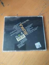 BUIKA * EN MI PIEL * CD ALBÜM * 2011 İSPANYA BASKI * POR EL AMOR DE AMAR, NO HABRA NADIE EN EL MUNDO, COMO ERA, VOLVER,,,