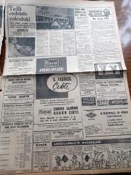 Milliyet Gazetesi - 5 Haziran 1961 - Buğdaya Zam Ekmeğe Tesir Etmiyor - Partilerin Kongreleri Hararetlendi - Viyana Konferansı Kapandı Kruşçev İle Kennedy Memnun Ayrıldı - Devlet Başkanı Cemal Gürsel Yuvarlak Masa Toplantısı Yapacak - İmtihana Girecek Üniversiteli Yedek Öğretmenlere 1 Hafta İzin Veriliyor - Galatasaray Lisesi Ana evi Pilav Günü - Bir Polis Atatürk'ün Resmine Ateş Etti - İstanbul Ankara Radyosu Programı - Bugünkü Burç Falınız - İstanbul'da Sinemalar Programı - Maliye Bakanı Kemal Kurdaş Paris'e Gitti - Abdülcanbaz'ın Maceraları Çizgi Roman Çizen Turhan Selçuk - İzmir'de 3 ekmek Fabrikası Yapılacak - Sahne Aşkları Çizen Leonard Starr - Cici Can Çizen Bedri - Maruf Bey Çizen Martin - Johnny Hazard Çizen Frank Robbins - Cisco Kid Çizen Jose Salinas Rod Reed- Allahlık Ali Bey Çizen Swan - Arçelik Buzdolabı - Dünya Serbest Güreş Şampiyonasında Hezimete Uğradık - Rus Başantrenörü Kaçalin Turgay Şeren'i Rusya'da Mağlup Etmek Güç Olacak - Gençlerbirliği Vefa'ya Da Mağlup Oldu