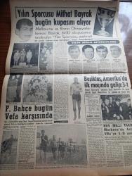 Milliyet Gazetesi - 19 Mayıs 1961 - 19 Mayıs Gençlik Ve Spor Bayramı - Milli Birlik Komitesi Anayasa'da Bazı Değişiklik Yaptı - Cemal Gürsel Gloucester Dük'üne Yemek Verdi - Yassıada Duruşmasında Baş Sanıklar Birbirine Düştü - Refik Koraltan ve Ethem Menderes'in Tuttuğu Hatıra Defterleri Celal Bayar Ve Samet Ağaoğlu'nu Kızdırdı - Sinop'ta Türk Ve Amerikan Askerleri Arasında Kavga Çıktı Bir Er Şehit Oldu - Dinimizde Reform Kemalizm Kitabı Yazarı Osman Nuri Çerman Fikirlerini Açıkladı - Grev Yapan 40 Şoför Nezaret Altına Alındı - Çetin Altan Köşe Yazısı - Bugünkü Burç Falınız - Kapsülde Bekleyiş Yazan Alan Shepard - Sanat Enstitüsü Yerine Teknik Lise İsteniyor - Abdülcanbaz'ın Maceraları Çizgi Roman Çizen Turhan Selçuk - İzmir'de Homoseksüellik Tesbit Ediliyor - Boncuk Walt Disney -  Anıtkabir Olayının Kahramanı Remziye Baturbaygil 19 Mayıs 1960'ı Anlatıyor - Balkanların En Modern Cezaevi Sağmalcılar'da Olacak - Yılın Sporcusu Mithat Bayrak Bugün Kupasını Alıyor - Şeref Has