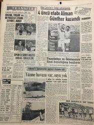 HÜRRİYET GAZETESİ 22 HAZİRAN 1965 YIL :18 SAYI :6157---Cezayir de Bin Bella Lehinde Nümayişler --Hükümetin petrol konusunda bir görüşü olmadığı açıklandı --Işık ,bugün Cezayir e gidiyor ---Bankadan ,adaşının 15 bin çekip ev satın aldı ---Yüksek mimar ,bir bankanın 47 şubesini 187 bin lira dolandırdı --İçimden sevmek geliyordu ,Ama  yalnız benim olacak bir erkeği sevmek ---7 Kadın 15 gün müddetle bir mağaraya kapatılacak---Ercan ,Yaşar ve Beykozlu Cemal Cevdet ,Nihat --4. Etabı Alman Günther kazandı --Sporcu Şeref Rozeti İhdas Edilecek --Fenerbahçe ve Galatasaray final hazırlığına başlıyor ---Yüzme havuzu var ,suyu yok --Toto da 13 kişi 13 maçı bildi --Cezayir ihtilalinden fotoğraflar --Taksim de ki  dükkanların inşasına yakında başlanacak --Büyükadalı Despina Yunanistan yüzme şampiyon oldu --