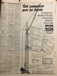 HÜRRİYET GAZETESİ 22 HAZİRAN 1965 YIL :18 SAYI :6157---Cezayir de Bin Bella Lehinde Nümayişler --Hükümetin petrol konusunda bir görüşü olmadığı açıklandı --Işık ,bugün Cezayir e gidiyor ---Bankadan ,adaşının 15 bin çekip ev satın aldı ---Yüksek mimar ,bir bankanın 47 şubesini 187 bin lira dolandırdı --İçimden sevmek geliyordu ,Ama  yalnız benim olacak bir erkeği sevmek ---7 Kadın 15 gün müddetle bir mağaraya kapatılacak---Ercan ,Yaşar ve Beykozlu Cemal Cevdet ,Nihat --4. Etabı Alman Günther kazandı --Sporcu Şeref Rozeti İhdas Edilecek --Fenerbahçe ve Galatasaray final hazırlığına başlıyor ---Yüzme havuzu var ,suyu yok --Toto da 13 kişi 13 maçı bildi --Cezayir ihtilalinden fotoğraflar --Taksim de ki  dükkanların inşasına yakında başlanacak --Büyükadalı Despina Yunanistan yüzme şampiyon oldu --