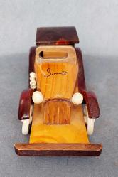 NOSTALJİK AHŞAP ARABA (SİNOP YAZILIDIR)