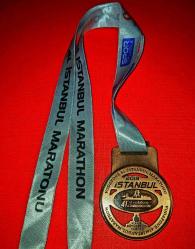 2019 VODAFONE İSTANBUL MARATONU HATIRA MADALYA KURDALELİ GÖRSELDEKİ ÜRÜN / 3113