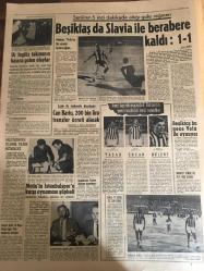 HÜRRİYET GAZETESİ 11 AĞUSTOS 1965 YIL :18 SAYI :6207--Kosigin ,Türkiye yi ziyareti kabul etti --Seçimden sonra ki elli gün içinde 7 bin 200 lira fazla ödenek alacaklar ---Kız zannedilen çocukların erkek olduğu tesadüfen meydana çıktı ---Ereğli gemisi tayfaları için 4500 lira gönderildi --Gürsel ile Türkeş beş yıldan beri dün ilk defa  konuştular ---638 müftü şikayetini ve  tekliflerini bildirdi ---Füze yeraltı  hangarında patlama :53 kişi öldü ---AP büyük transfer yaptı --Jackie Kennedy ye benzeyen birini ,Frank Sinatra nın  meşhur  yatında görmüşler ---Belçikalı Müfettiş Dün Ortaya Çıktı ---Beşiktaş da Slavia ile berabere kaldı :1-1--Üç İngiliz Takımının Başına Gelen Olaylar ---Can Bartu ,200 Bin Lira Transfer Ücreti Alacak ---Metin in İstanbulspor a karşı oynaması şüpheli---Beşiktaş bu gece Vefa ile oynuyor --Başkan Nasır ın erkek gibi kızı da bir koca buldu ---Milletlerarası yangın  sergisinde bizi bir tek kelime temsil ediyor --Ağzında dişi ile doğdu --Gruplararası Türkiye Atletizm