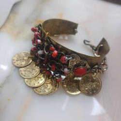 Metal Sallantılı Bileklik