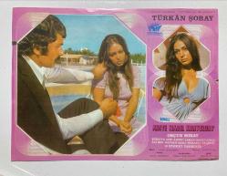 TÜRKAN ŞORAY FOTOĞRAFI, TIPKI BASIM, 33 x 24 cm EBADINDA,ASİYE NASIL KURTULUR,ORÇUN SONAT
