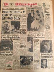 HÜRRİYET GAZETESİ 16 AĞUSTOS 1965 YIL :18 SAYI :6212--Memleketimize 6 ay içinde 115 bin turist geldi ---Ormandaki vahşi düello da koruculardan biri can verdi ---Güney sınırları kapatıldı --Aday olan eski DP lilerin çocuk ve akrabaları AP li  idarecileri telaşa düşürdü --Özden Çelik ,bu defa bir kolej  talebesi ile evlendi ---Petrokimya tesisleri on bin kişiye iş sahası açıyor ---Ürgüplü ile Mikoyan  uzun uzun görüştüler --Meşhur  rejisör  Vadim J. Fonda ile evlendi ---Almanya da ki işçiler ,sosyal  güvenlik anlaşmasının kısa zamanda çıkarılmasını istedi --Adnan Şensoy --Beşiktaş :3 Vefa :1 --Fenerbahçe ,Beykoz a 1-0 galip --Enternasyonal yüzme yarışları İsrail 'lilerin galibiyeti ile bitti --Demirspor A.Gücü nü 2-0 yendi --PTT ,H.Tepe yi hezimete  uğrattı :3-0--Şekerspor G.Birliği ni 2-1 mağlup  etti --Milli piyango dün çekildi --Erkek olduktan sonra ---Ayaklanan zencilere karşı gözyaşı bombası kullanıldı --Petro kimya tesisleri on bin kişiye iş sahası açıyor --
