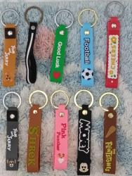 Anahtarlık halka set. Pembe Panter Mickey mouse Tom Jerry taş devri shrek futbol vb. Yazılı koleksiyon dekor tasarım hediye vintage retro aksesuar süs nostalji antika reklam promosyon