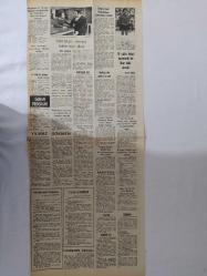 23 Mart 1974 - Tercüman Gazetesi - Herkes sevişirken... - ''Türkiye ile berabere kalmak büyük başarı'' dedi - Yılmaz-Gökmen neden didişir? - Çiğdem Oğuz - Mehmet Oğuz - Yavuz Bayraktar - Kasım Yargıcı - Muhteşem bir jübile ile Hüseyin Alp'i uğurladık - Beş parasız dünya şampiyonu:Foreman - Kenan Şengül - Basketbol Milli Takımı kampa giriyor - Hamburg, kaleci Özcan'ı bırakmıyor Gazete tam değildir sadece 4 sayfası mevcuttur - Tek yaprak arkalı önlüdür