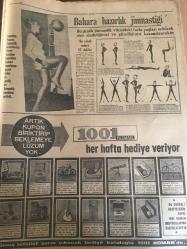 HÜRRİYET GAZETESİ 1 MAYIS 1966 YIL :19 SAYI:6465--Mehmet Turgut Küplere Bindi --Türkiye de Atom Silahlarının Tetiği Elimizde ---10 Kişinin tecavüz ettiği kadını Konyalılar buket vererek  uğurladılar ---Karadeniz de Rusların 95 Bin Tonajlık Deniz Kuvveti Var --Erkek delisi genç kız  Atlantiğin ortasında  meydana çıkarıldı --Bıçaklanan genç kanı aka aka kendini vuranı kovaladı ---Azılı hırsız ,bir  komiser iki polisin arasından sıyrılıp kaçtı ---Çingene kızını öpen arabacı 3 ay ceza yedi ---Kıskanç bir koca karısı ile aşığının kafalarını kesip komiserin masasına koydu ---Ferah Film : 1-Ölüm Temizler ,2-Sokaklar Yanıyor --Fenerbahçe -Beşiktaş --A.Gücü :6  İzm.Spor :1---Vefa 2-1 galip --Beykoz :1 Feriköy :1--PTT :3 Altay :0--DDY de Yüksek Dereceli 2 Memur Görevden Alındı --Lefkoşa da Rum Kesiminde Bir Bomba Daha Patlatıldı --3 Akraba genç hasımlarını öldürdü --