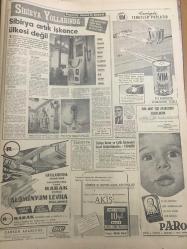 HÜRRİYET GAZETESİ  19 EKİM 1965 YIL :18 SAYI :6276---Yunan Basını Kıral Konstantin İstanbul a Kampanyasına Başladı --Rumlar ,Ada Türklerinin Er Geç Sefalete Boyun Eğeceklerini Umuyor ---Ürgüplü :Makarios  kan dökerse bombardıman değil her şey olur ---Mavi Işıklar Vokal Grubu Şefliği Mahkeme Kararı İle Sıraya Kondu ---Hanzade şahane kadın insan onu bir tabloya bakar gibi seyrediyor --Trafik kazasında on yolcu öldü ---Aşırı şişmanlık barsak kısaltılarak gideriliyor ---Kılıç :Galatasaray yavaş yavaş forma giriyor ---Namzet Kadrolar Kampta ---Fenerbahçe nin antrenörü neticeden memnun --5 Kız 5 erkek 10 çocuktan sonra 53 yaşında bir daha doğurdu --Kocalarınıza çirkin taraflarınızı göstermeyiniz ---MP Grubu Bugün Bölükbaşını nın İstifası İçin Toplanacak --Spor -Toto da 13 ve 12 tutturan yok --