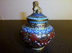 Cloisonne mine işlemeli şekerlik. Y:9 cm