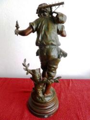 Auguste Moreau Fransız sanatçı imzalı tutya çift ''çiftçi kadın erkek'' heykeli. 19. Y.y. İmzalı. Y.42 cm.