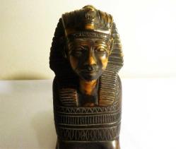 Sphinx Mısır tanrıçası  heykeli. Y:18cm. Taban:28x7,5cm.