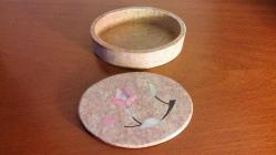 Kapak yüzeyi  sedef işli mermer mücevher kutusu 10,5x8cm.