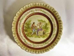 Viyana porselen imzalı el boyaması duvar tabağı. 19.Y.y. Y:15cm.