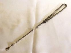 Erzurum oltu taşı, usta işi, karpuz kesim, gümüş çakma, gümüş kamçılı 33'lük tesbih. Boy 34cm.