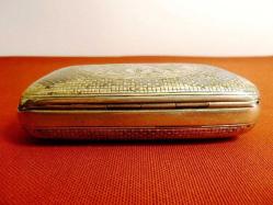 Van işi savatlı gümüş sigara  tabaka  kutusu. Damgalı. 128gr 10x5,5cm.