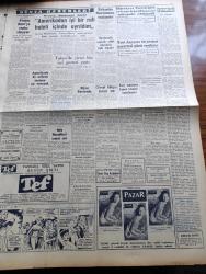 Cumhuriyet Gazetesi - 15 Ekim 1960 - Türk Tarihinin En Büyük Davası Dün 9,30 da Başladı Ve 18'e  Kadar Sürdü - Yassıada Duruşmaları - Adnan Menderes Sendeleyerek Yürüyor - Yassıada İntibaları Ne Yaptılar Yazan Cevat Fehmi Başkut - Yassıada İntibaları Nasıldılar Yazan Yaşar Kemal - Celal Bayar'ık Gözlerinde Kin Doluydu - Öğleden Sonra Köpek Davası Başladı Netice Bugüne Kaldı - Yassıada Duruşmasından Fotoğraflar - Sabah Şarkısı Yazan Taylor Caldull Yazı Dizisi - Bay Oscar Karikatür - Profesör Nümbüs'ün Maceraları Çizgi Roman - Soyvetler Birliği Başbakanı Hrutçef Amerika'dan İyi Bir Ruh Haleti İçinde Ayrıldım Dedi - Devlet Tiyatroları Genel Müdürü Cüneyt Gökçer Beraat Etti - Burhan Felek Köşe Yazısı - Hürriyet Partisinin Tekrar Kurulmasına Müsaade Edilmiyor - Resimli Roman Başkasının Günahı Çizen Yves Sayol - İstanbul Bölge Müdürü S. Selahattin Cihanoğlu 10 Yılın Raporunu Verdi - Fenerbahçe Karşıyaka Maçı - Fenerbahçe Atletizm Takımının Kıymetli Elemanı Günay Tomakan Evlendi - Galatasaray