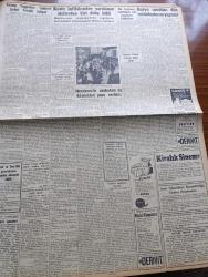 Cumhuriyet Gazetesi - 16 Aralık 1960 - Yanan Yugoslav Tankeri Peter Zoranoviç İstanbul'u Tehdit Ediyor - Amerikan Donanmasından Türk Hava Kuvvetlerinden Söndürme Malzemesi Geldi - Yanan Yunan Tankerinin Sahibi Meşhur Armatör Niarchos İstanbul'a Geldi - Personel Dairesi Kanunu Kabul Edildi - Erzurum Radyosu Neşriyata Başladı - Adnan Menderes'in Avukatına Da Örtülü Ödenek'ten Para Verilmiş - Hasan Polatkan'ın Avukatı Hüsamettin Cindoruk Dün Tevkif Edildi - Yakınları Düşükleri 50 Şer Kişilik Gruplar Halinde Ziyaret Edebilir - Tanker İnfilakının Resim Ve Hikayesi - 10. Köy Yazan Fakir Baykurt Yazı Dizisi - Atatürk'ün Tarihi Karyola Ve Masası Röportajı Yapan Sait Arif Terzioğlu - Sömürgecilik Konusu Bir Neticeye Bağlandı - Amerika Aya Yine Ulaşamadı - Burhan Felek Köşe Yazısı - Resimli Roman Başkasının Günahı Çizen Yves Sayol - Elektronik Telefonlar Suni Peykler Gibi Ses Verecek - Metin Oktay'ın Durumu Yarın Belli Olacak - Futbolcuların Lideri Jimmy Hill - Denizgücü Boks Birincisi Oldu