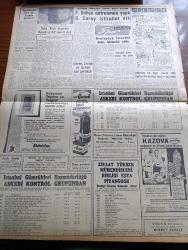 Cumhuriyet Gazetesi - 16 Aralık 1960 - Yanan Yugoslav Tankeri Peter Zoranoviç İstanbul'u Tehdit Ediyor - Amerikan Donanmasından Türk Hava Kuvvetlerinden Söndürme Malzemesi Geldi - Yanan Yunan Tankerinin Sahibi Meşhur Armatör Niarchos İstanbul'a Geldi - Personel Dairesi Kanunu Kabul Edildi - Erzurum Radyosu Neşriyata Başladı - Adnan Menderes'in Avukatına Da Örtülü Ödenek'ten Para Verilmiş - Hasan Polatkan'ın Avukatı Hüsamettin Cindoruk Dün Tevkif Edildi - Yakınları Düşükleri 50 Şer Kişilik Gruplar Halinde Ziyaret Edebilir - Tanker İnfilakının Resim Ve Hikayesi - 10. Köy Yazan Fakir Baykurt Yazı Dizisi - Atatürk'ün Tarihi Karyola Ve Masası Röportajı Yapan Sait Arif Terzioğlu - Sömürgecilik Konusu Bir Neticeye Bağlandı - Amerika Aya Yine Ulaşamadı - Burhan Felek Köşe Yazısı - Resimli Roman Başkasının Günahı Çizen Yves Sayol - Elektronik Telefonlar Suni Peykler Gibi Ses Verecek - Metin Oktay'ın Durumu Yarın Belli Olacak - Futbolcuların Lideri Jimmy Hill - Denizgücü Boks Birincisi Oldu