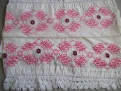 KANAVİÇE  İŞLEMELİ  - ÇİFT KİŞİLİK YASTIK