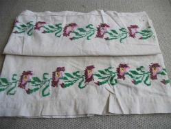 KANAVİÇE  İŞLEMELİ  - ÇİFT KİŞİLİK YASTIK