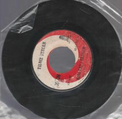 YILDIZ TEZCAN - PERİŞANIM / KARA KAŞLI HATİCEM - 45'LİK PLAK