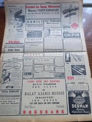 Cumhuriyet Gazetesi - 22 Mayıs 1954 - Oramiral Fechteler'in Dünkü Basın Toplantısı - Pakistan Hadiseleri Yeni Bir Safhaya Girdi - İtfaiye Mensuplarının Üniformaları Değişti - 5. Kore Tugayı - Ethem Yetkiner Emniyet Genel Müdürü Oldu -  Dünya Güreş Şampiyonası Bugün Başlıyor - Haydarpaşa Limanı 2 Senede Bitirilecek - Çocuk Kraliçe Fatma Dural İle Çocuk Kral Vedat İrdelp Dün Matbaamızı Ziyaret Etti - Sultanahmed Camiinde Törenler Ve Vakalar Yazan Haluk Y. Şehsuvaroğlu - Madrid'e Göre Churchill Verdiği Sözü Tutmuyor - Burhan Felek Köşe Yazısı - Güneş Tutulması Fotoğrafla Tesbit Edilecek - Adalet Beykozla Galatasaray Da İstanbul'sporla Karşılaşacak - Dünya Kupası İçin Takımların Hazırlık Maçları - Hacettepe Kulübü Profesyonel Oluyor - Büyük Adli Hatalar Çeviren Mazhar Kunt Yazı Dizisi - Tarihte Çapkın Kadınlar 2 Lola Montes Derleyen Hamdi Varoğlu Yazı Dizisi - Günün Resimleri - Sarayların Aşk İlahesi Desiree Yazan Anne Marie Selinko Yazı Dizisi - Paris'te Türk Sanatkarları