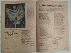 Hollywood Dünyası Haftalık Aktüalite Sinema Tiyatro Müzik ve Magazin Dergisi - 15 Ocak 1944 - Sayı:12 - Ava Gardner - Ann Gwynn - Radyoda konserler ile tanınan piyanistimiz - Seniha Ark - Mary Howard - Hedy Lamarr - Lana Turner - Judy Garland - Andrea Leeds - Amerika Postası dedikodu - Rosalind Russell - Fred McMurray - Robert Taylor - Joan Gravford rejisör oldu - S.Süleyman - Marika Rökk - Artist İsimleri nasıl okunur? - Yeni Filmler - New Orleans'da oturduğumuz Roosevelt oteli - Hiç bir Türk hapse girmemiştir - Balık Çorbalı - Keçi gibi sakallı ağaçlar - Eski bir vatandaşla tanışıyoruz - Beyrutlu Halil Eyüp Efendi - Robert Taylor - Mary Martin - Basil Rathbone - Joan Crawford - Judy Garland - Sabah Yıldızı - Zeki Cemal - Bizbize - Enis Ormanoğlu - Süleyman Erfiliz - Yüzbaşı olarak orduda vazife alan Glark Gable fotoğraf ve haberi - Tam Takım Dergi