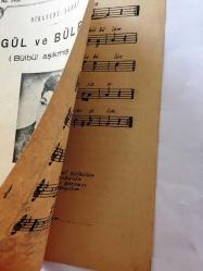 Zeki Müren'in Gül ve Bülbül Şarkısının Notaları - Nihavent Şarkı - İskender Kudmani Halefi Ferit Kudmani Yayımı (1468 No - 100 Kuruş) - 20,5 x 14 cm Ebadında - 4 Sayfa, Orijinal, Dönemine Ait