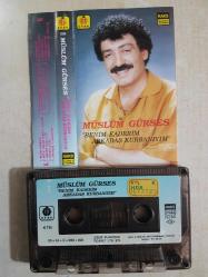 MÜSLÜM GÜRSES  ARKADAŞ KURBANIYIM BENİM KADERİM KAĞIT BASKI