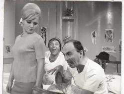 Bilen Kazanıyor Filmi 1965 Oyuncular Münir Özkul Öztürk Serengil Gönül Yazar Hulusi Ketmen Fotoğraf