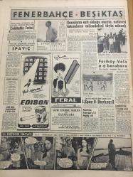 HÜRRİYET GAZETESİ 7 KASIM 1965 YIL :18 SAYI :6295--Kıbrıs ta ki 10 bin Yunan askerinin çıkmasını istedik --Güven oyu müzakeresi dün başladı --Ve Altan adlı işçimiz genç kızı sahte isimle karım diye yurda soktu --Karı-koca  memleketimizde Waterlo Savaşı adlı bir film çevirecekler ---Köylüler bir katili linç ederek öldürdü --Çırçır ve çeltik fabrikası yandı --Demirel in makam arabası : Cadillac---Belediye gelirleri azaldı ,borç gırtlağa kadar çıktı ---Romalı gençler ,serseri turistlere dayak attılar ---Fenerbahçe -Beşiktaş --Şansların eşit olduğu maçta ,neticeyi takımların mücadelesi tayin edecek --Feriköy -Vefa 0-0 berabere ---I. Spor :0 Beykoz :0--Hacettepe Şekerspor u 1-0 mağlup etti ---Meclis  Bakanlık Divanı için partiler anlaştı --Üniversiteler 500 talebe daha alacak --Hırsızlıkla itham edilen hizmetçi kadın  hanım beyden  kıskandığı için iftira etti diyor ---Amerika ,Türkiye ye 2 Muhrip Veriyor --