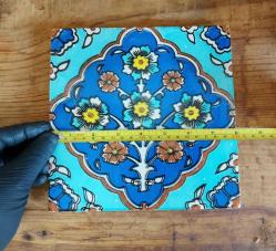 Eski Çimi - Duvar Panosu Eski Nihale - Karanfil Çiçek Resimli Dekor - Eski Seramik Dekoratif Obje