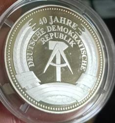 Demokratik Almanya 1990 yılı 40 yıl anısına DDR,nin en büyük adası Rügen hatıra Gümüş kaplama madalyon 17.50g 35mm
