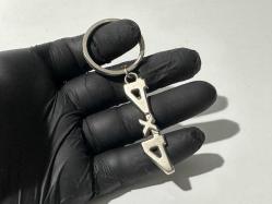 LOT.13 » 4 x 4 Gümüş Renkli Metal Anahtarlık