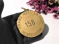 Eskilerden İtalya Montecatini Otel Anahtarlığı - 158 Numara Pirinç Ağır Malzeme